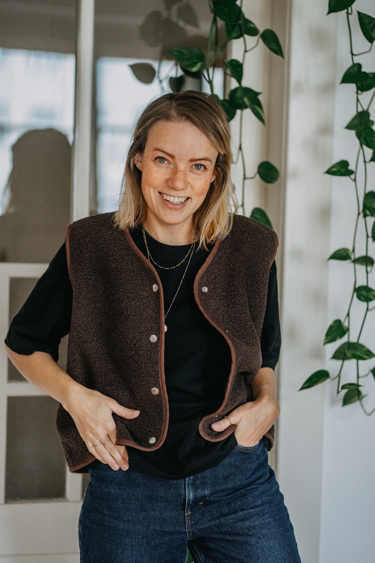 Morning Vest - Chocolate Brown