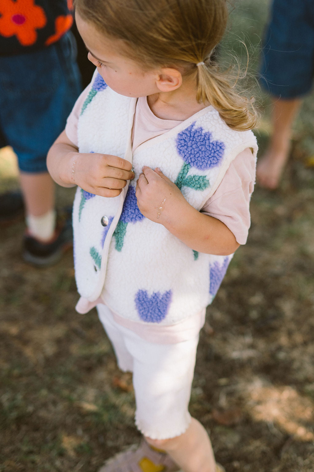 Morning Vest Kids – Purple Tulips