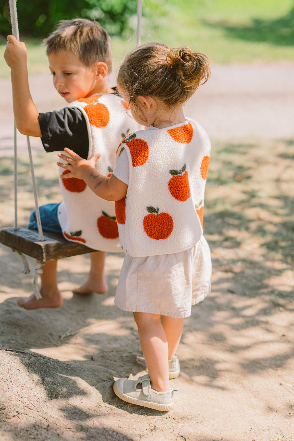 Morning Vest Kids – Apples