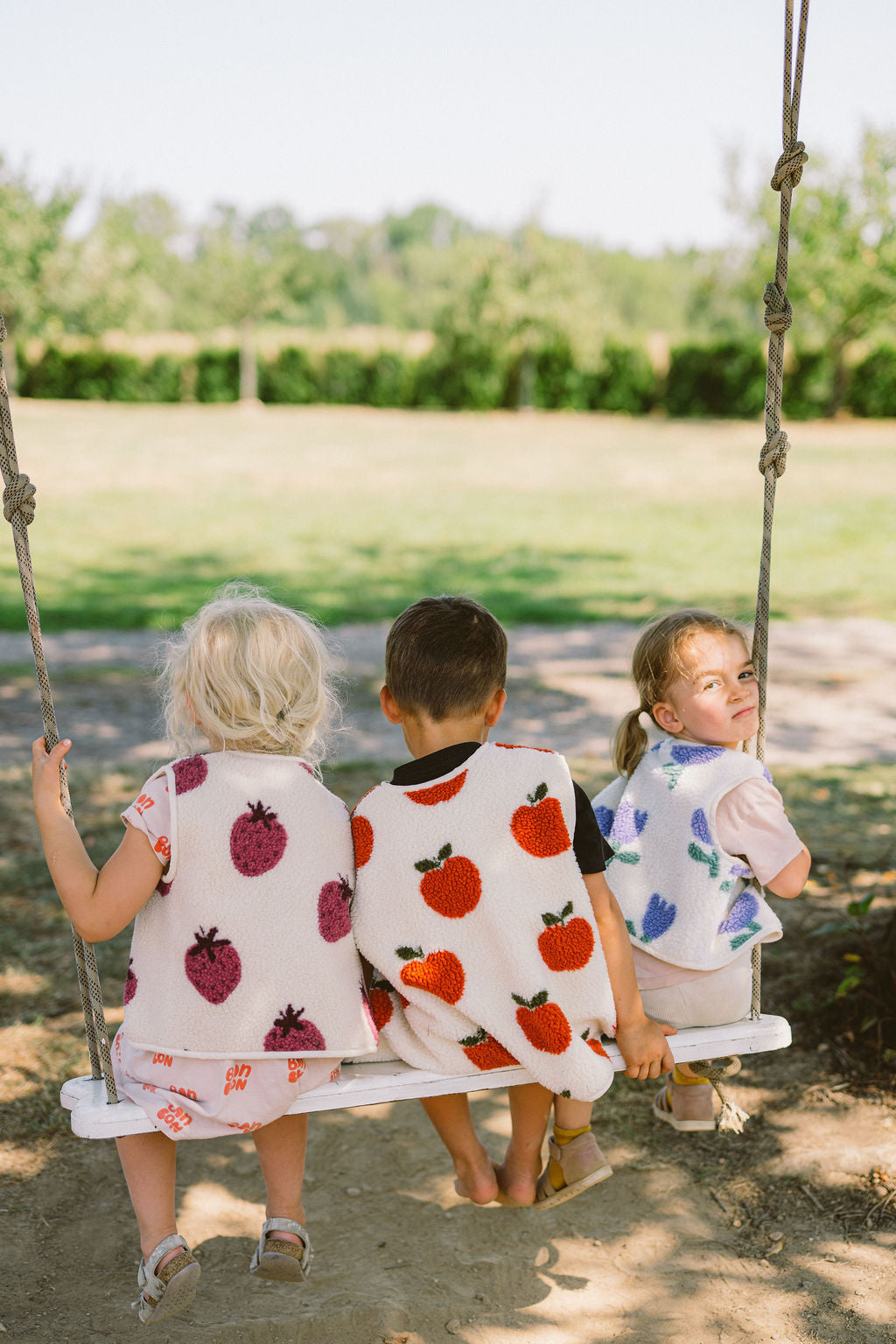 Morning Vest Kids – Purple Tulips