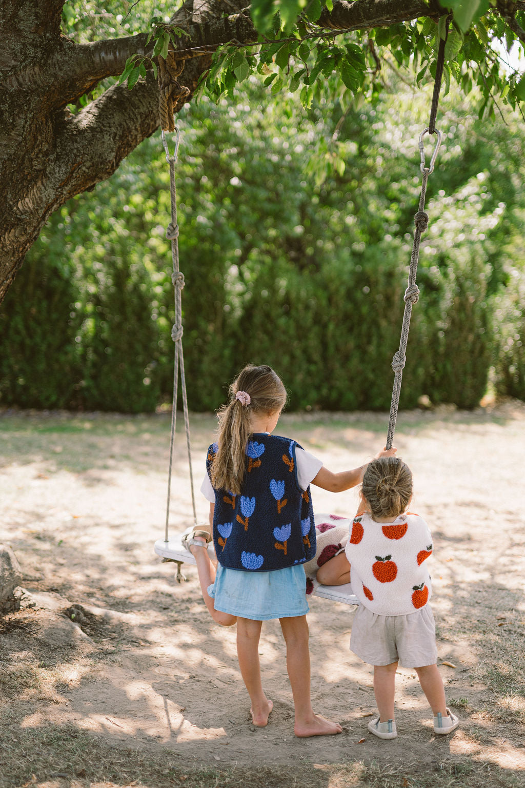 Morning Vest Kids – Blue Tulips